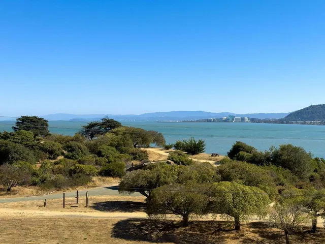 $525,000 | 401 Crescent Court, Unit 4401, San Francisco, CA 94134