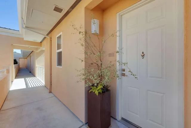 $525,000 | 401 Crescent Court, Unit 4401, San Francisco, CA 94134