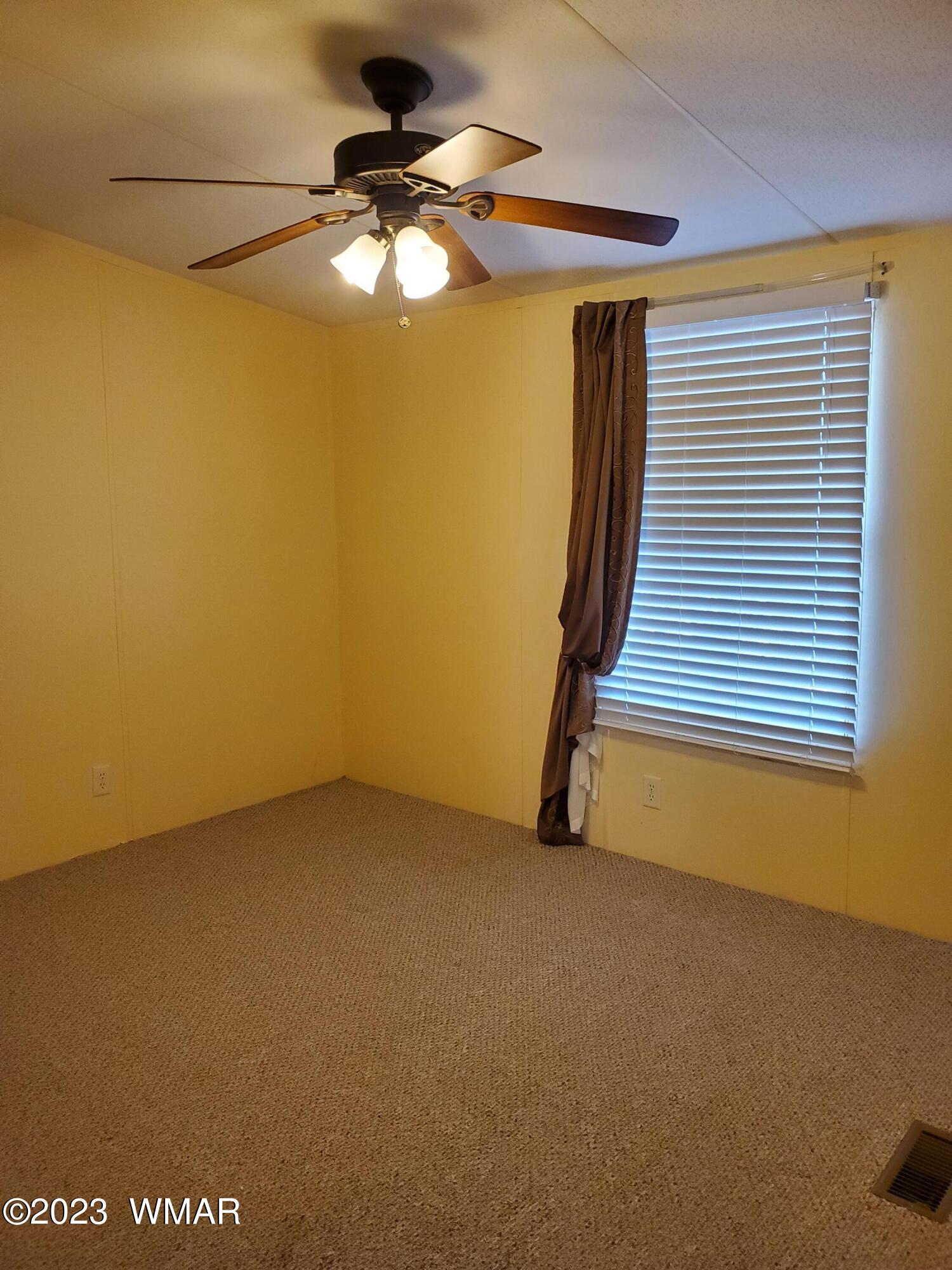 2062 Parker Ranch Road Show Low, AZ 85901 - Photo 12 of 35 Gallery Image 12