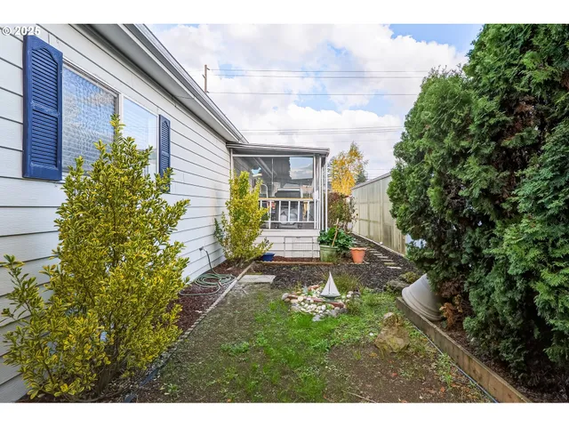 $119,999 | 2901 East 2nd Street, Unit 84, Newberg, OR 97132