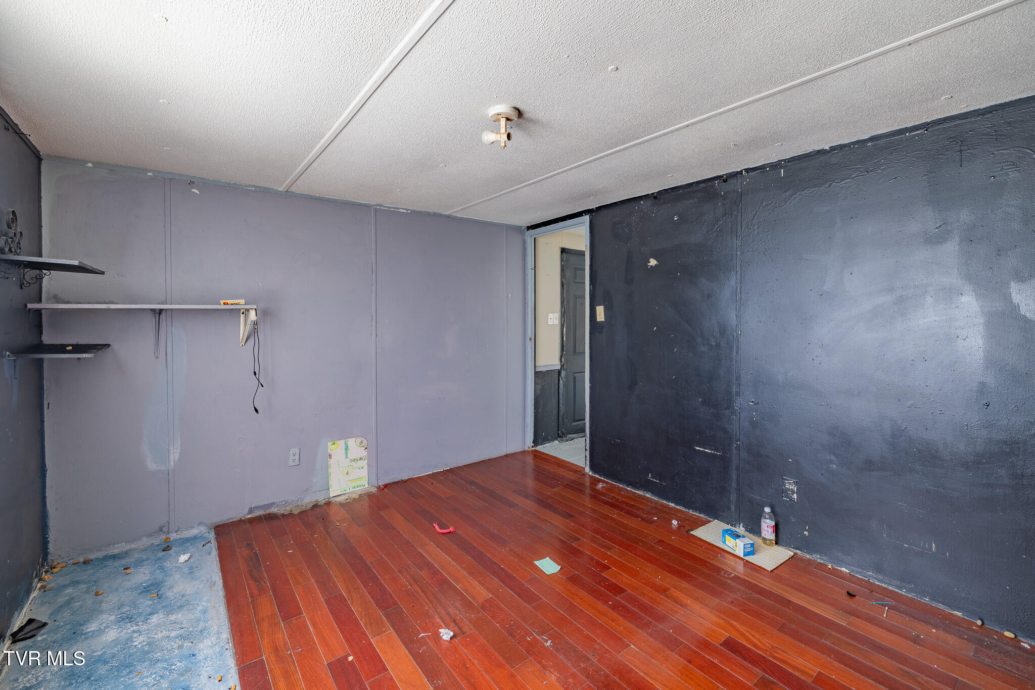 213 Fox Road Chuckey, TN 37641 - Photo 10 of 16 1R9A1857-HDR