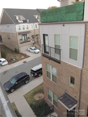 $2,850 | 16011 Roscoe Lane, Unit 55, Charlotte, NC 28204