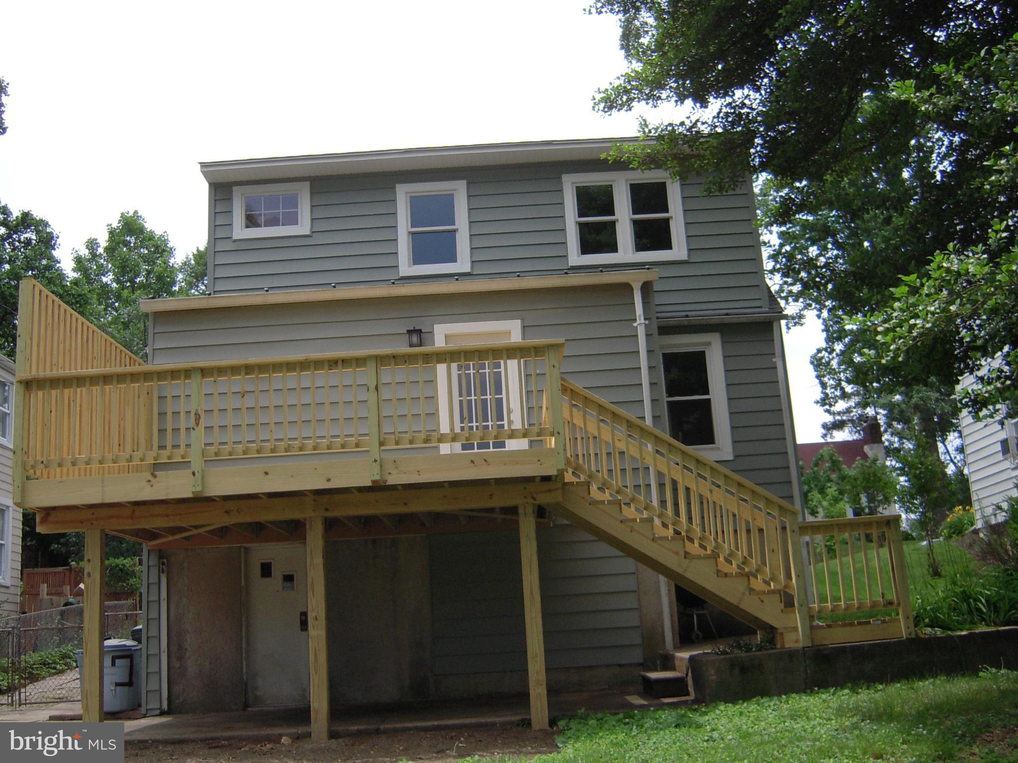 702 Anneslie Road Baltimore, MD 21212 - Photo 8 of 9 Large Deck off the Kitchen 16 x 12