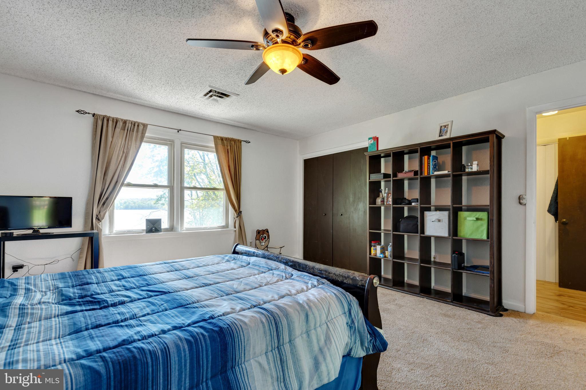 18509 Cabin Road Triangle, VA 22172 - Photo 71 of 107 Gallery Image 71
