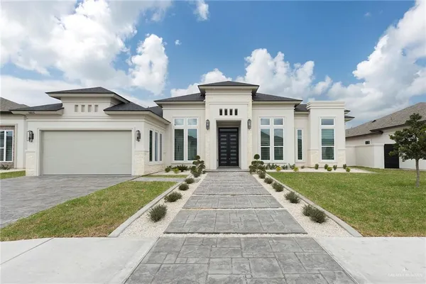 $3,700 | 9815 North 24th Lane, McAllen, TX 78504