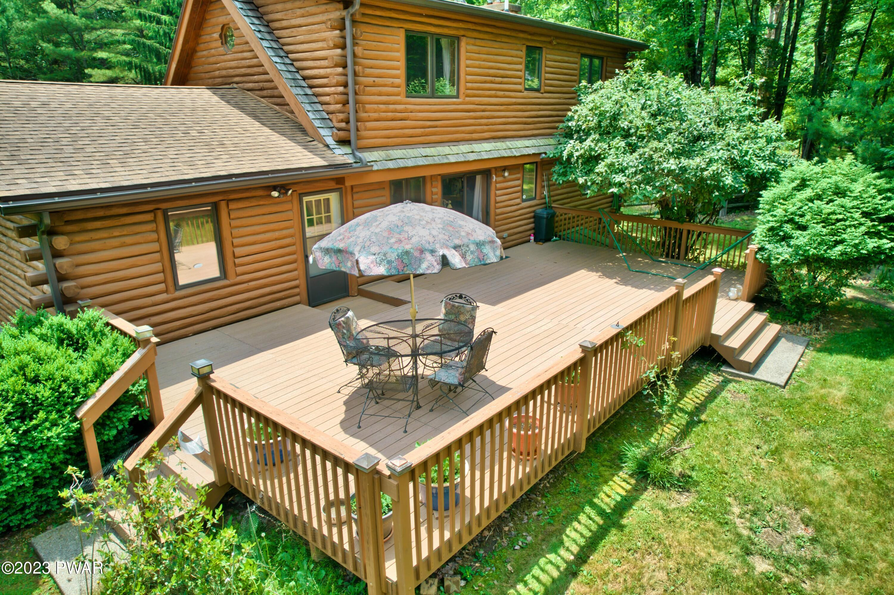 406 Park Road Dingmans Ferry, PA 18328 - Photo 11 of 43 Back Deck