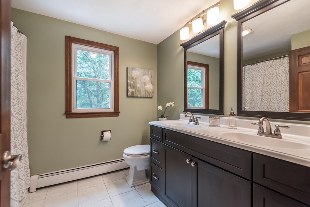 70 Candlestick Road North Andover, MA 01845 - Photo 23 of 30 Gallery Image 23