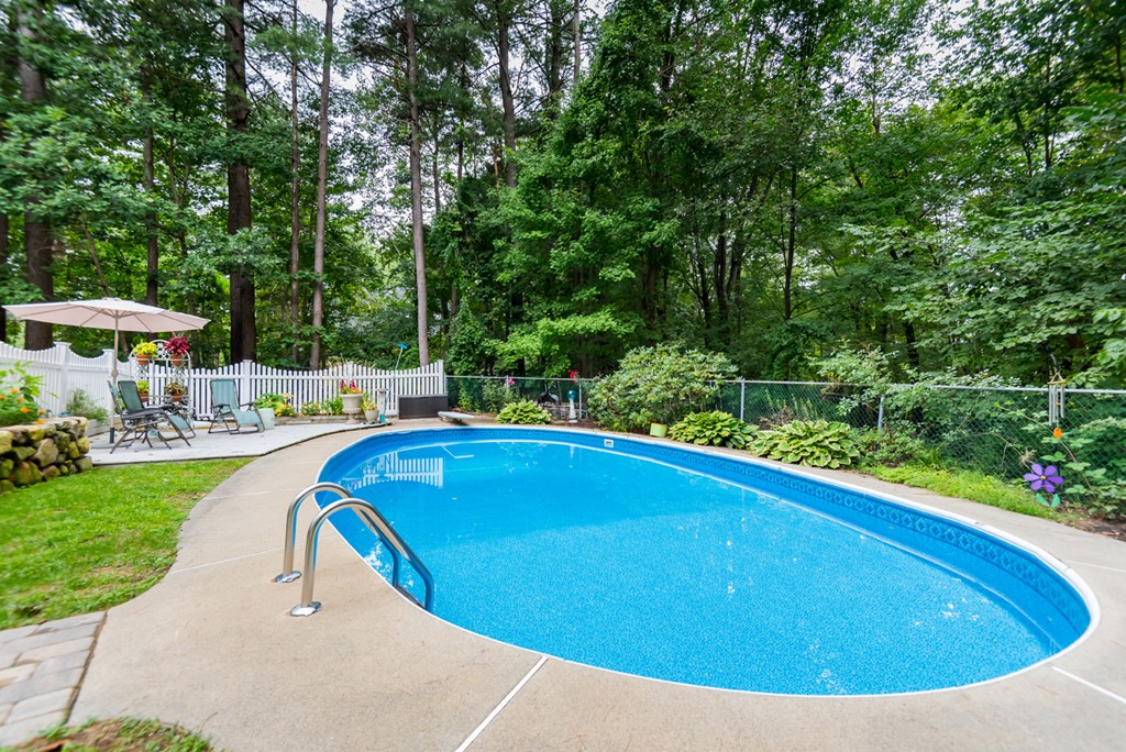70 Candlestick Road North Andover, MA 01845 - Photo 26 of 30 Gallery Image 26