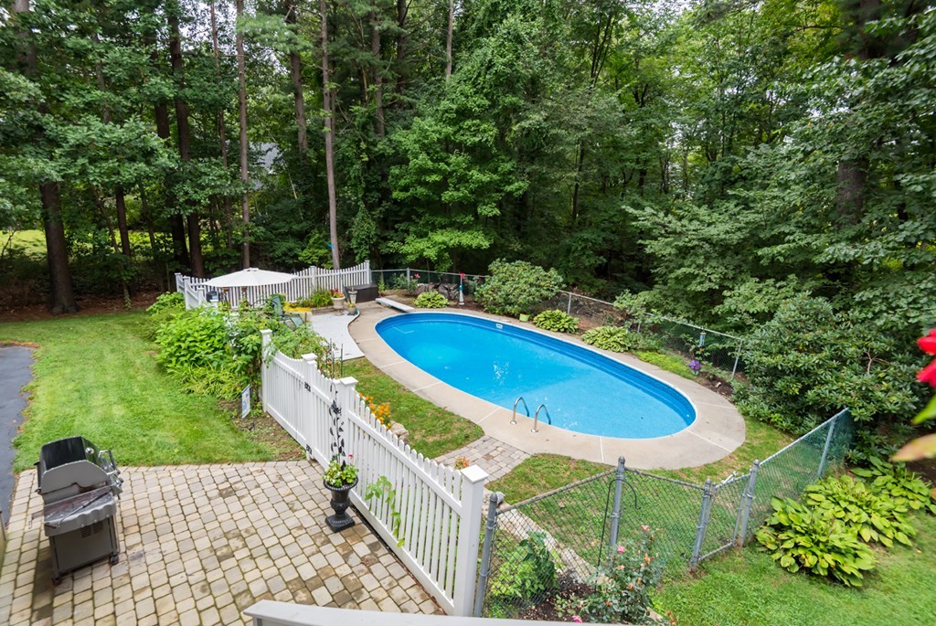 70 Candlestick Road North Andover, MA 01845 - Photo 27 of 30 Gallery Image 27
