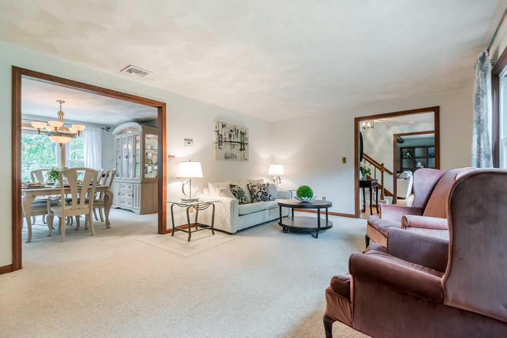 70 Candlestick Road North Andover, MA 01845 - Photo 4 of 30 Gallery Image 4