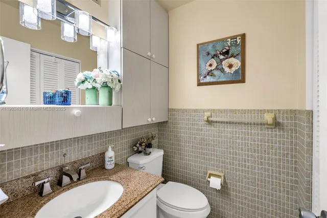 $105,000 | 5300 Washington Street, Unit H137, Hollywood, FL 33021