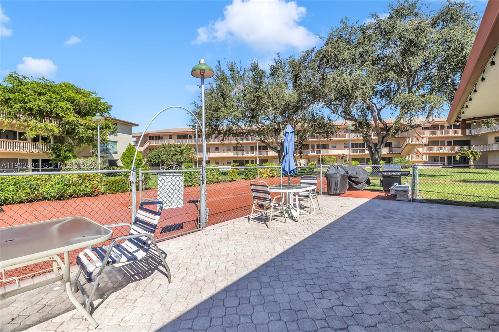 5300 Washington Street, Unit H137 Hollywood, FL 33021 - Photo 26 of 30 a view of outdoor space with seating