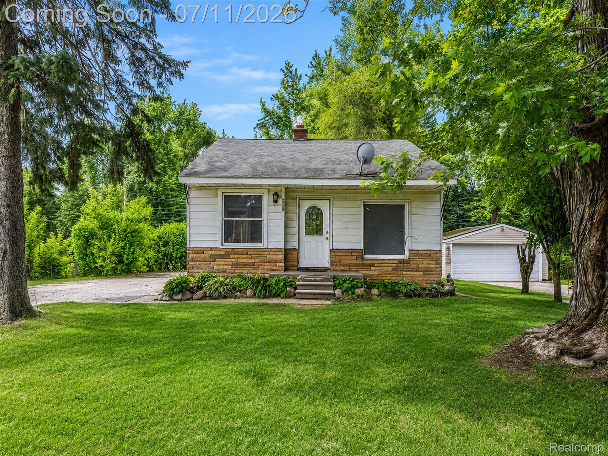 4855 Hatchery Road Waterford, MI 48329 - Photo 6 of 29 HatcheryRd_4855-2-ai.jpg
