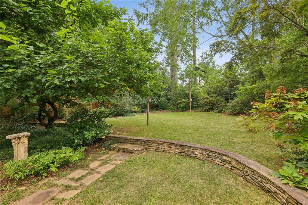 2691 North Thompson Road Northeast Atlanta, GA 30319 - Photo 33 of 35
