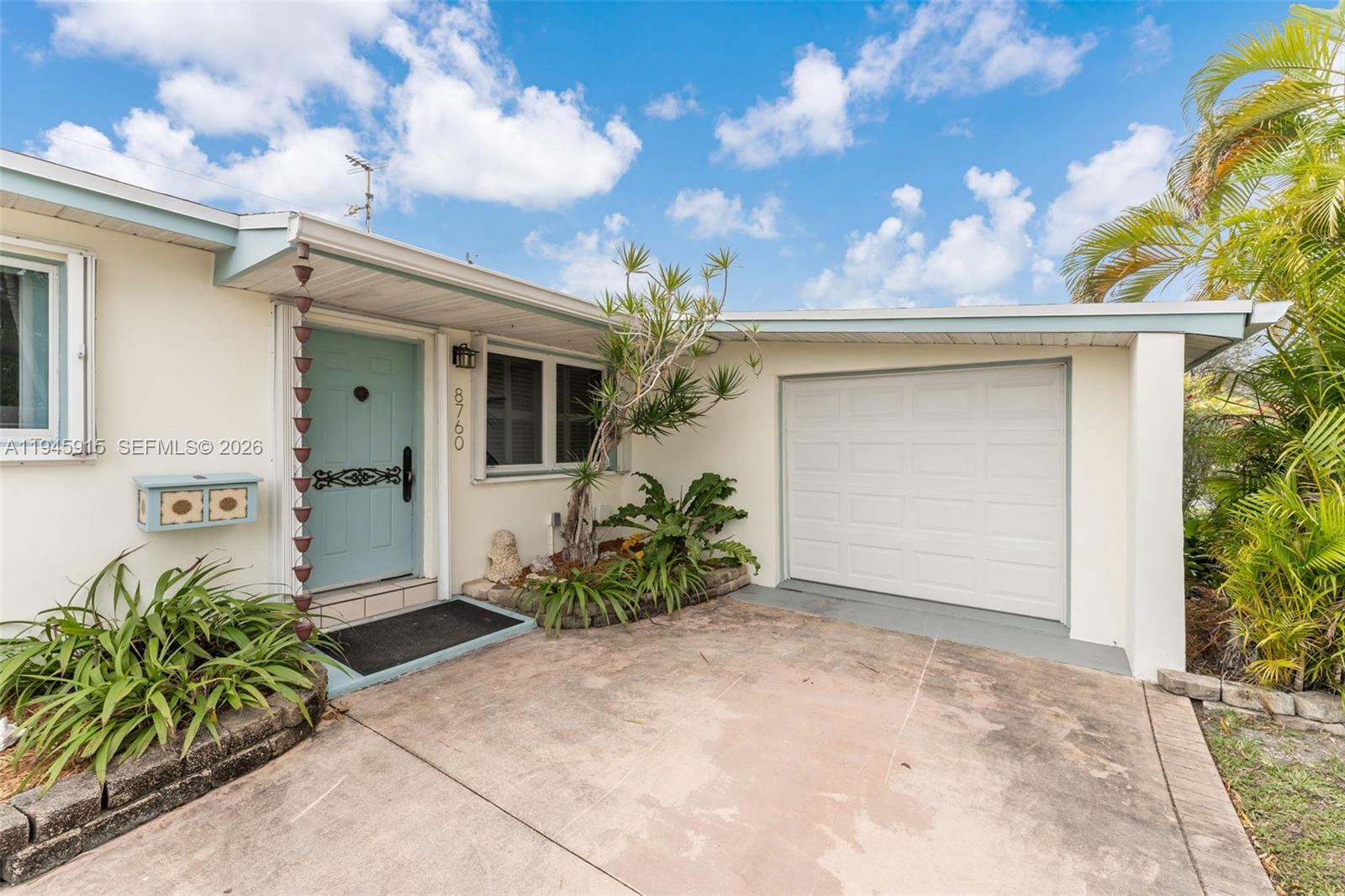 8760 Southwest 191st Street Cutler Bay, FL 33157 - Photo 3 of 46