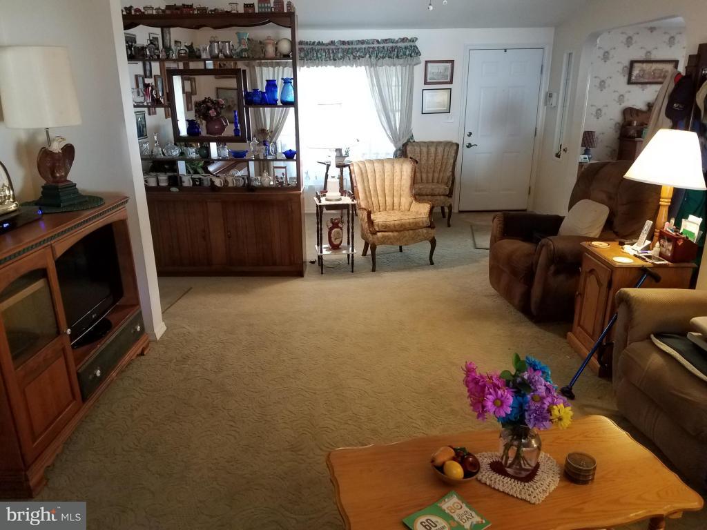 22 Ruth Drive Gordonville, PA 17529 - Photo 8 of 17 Gallery Image 8