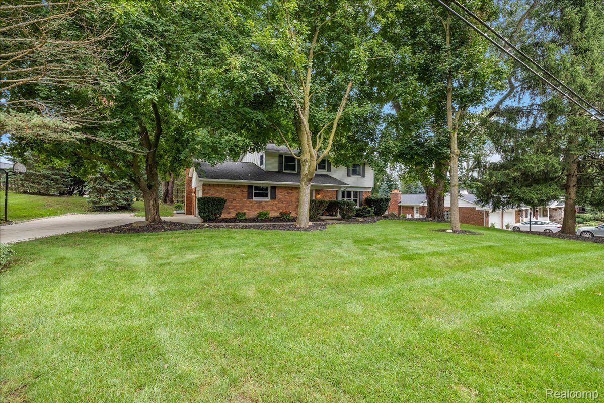 8320 Allen Road Clarkston, MI 48348 - Photo 56 of 69 Gallery Image 56