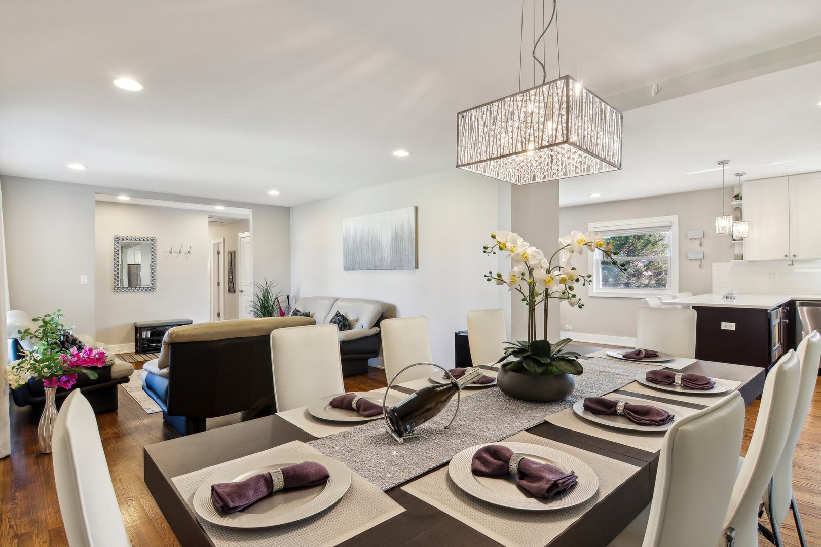 379 Brighton Road Elk Grove Village, IL 60007 - Photo 13 of 27 Gallery Image 13
