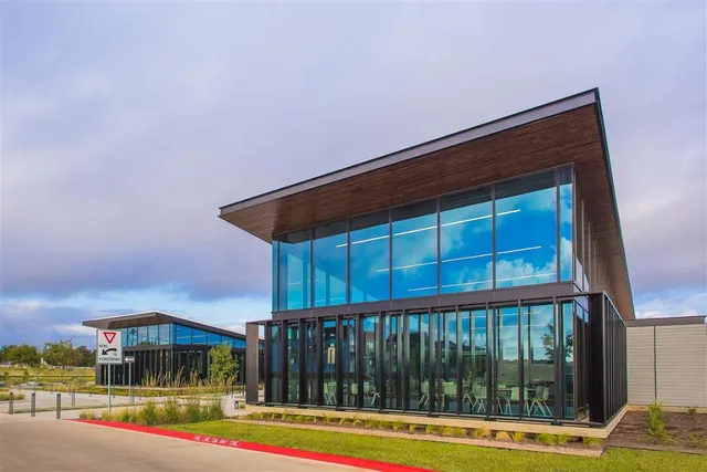 $589,900 | 7409 Boyd Hvn Drive, Austin, TX 78744