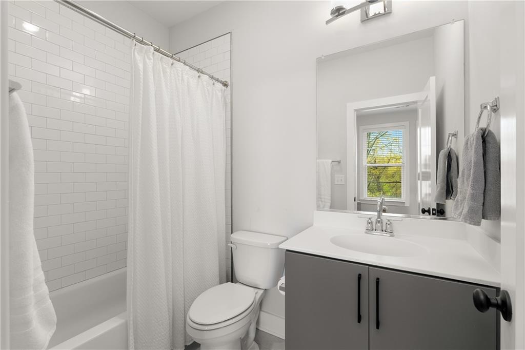 1712 Edgehill Manor Street Northeast Atlanta, GA 30307 - Photo 20 of 27