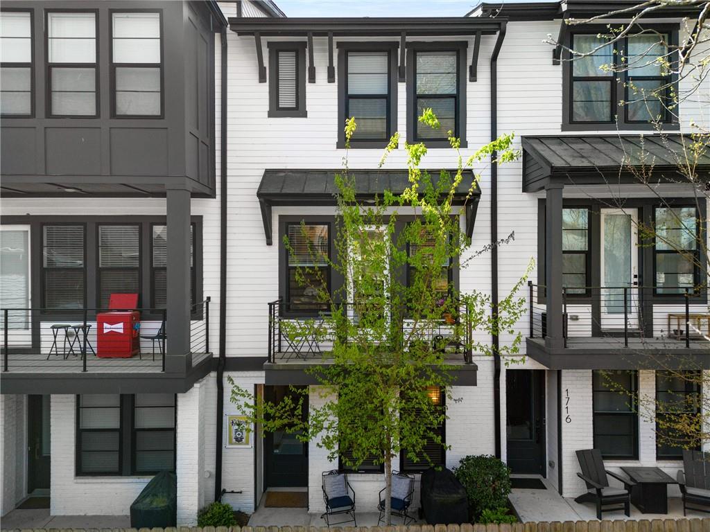 1712 Edgehill Manor Street Northeast Atlanta, GA 30307 - Photo 2 of 27