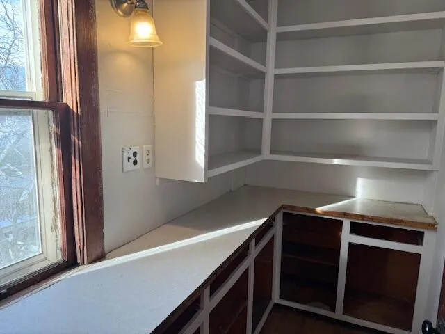 $207,000 | 6034 25th Avenue, Kenosha, WI 53143