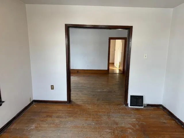 $207,000 | 6034 25th Avenue, Kenosha, WI 53143