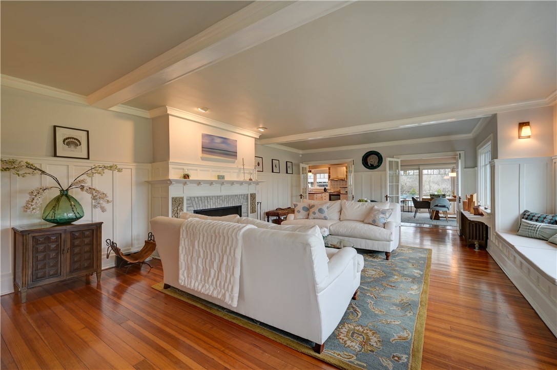 664 3rd Beach Road Middletown, RI 02842 - Photo 18 of 49