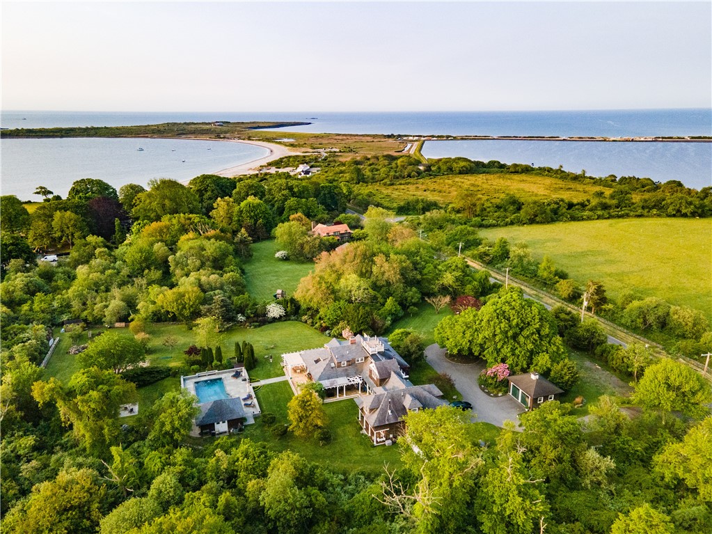 664 3rd Beach Road Middletown, RI 02842 - Photo 2 of 49