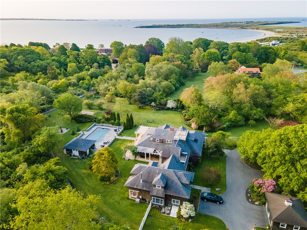 664 3rd Beach Road Middletown, RI 02842 - Photo 3 of 49