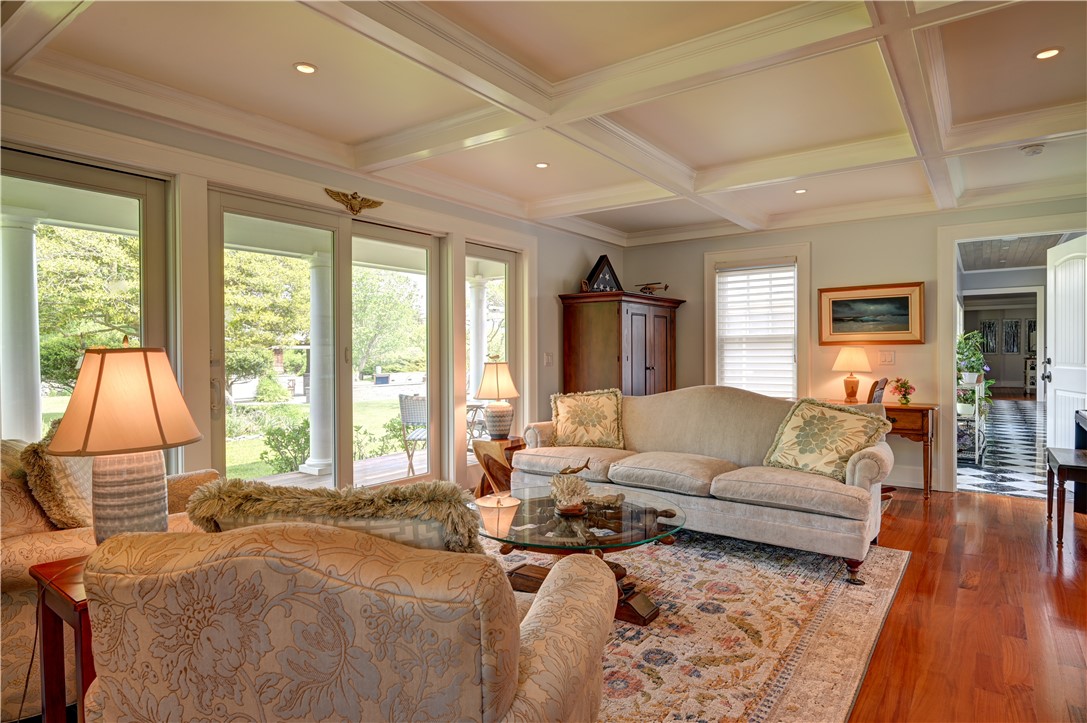 664 3rd Beach Road Middletown, RI 02842 - Photo 42 of 49