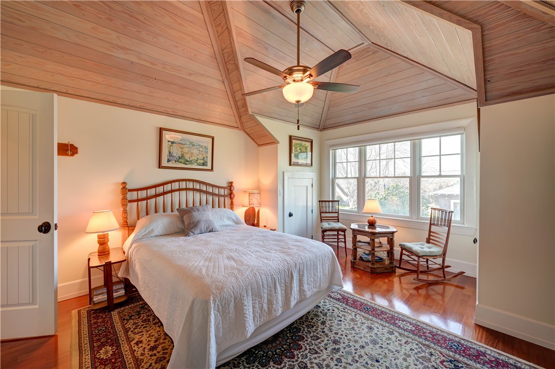 664 3rd Beach Road Middletown, RI 02842 - Photo 47 of 49