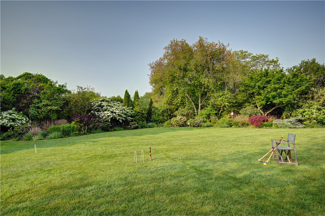 664 3rd Beach Road Middletown, RI 02842 - Photo 10 of 49