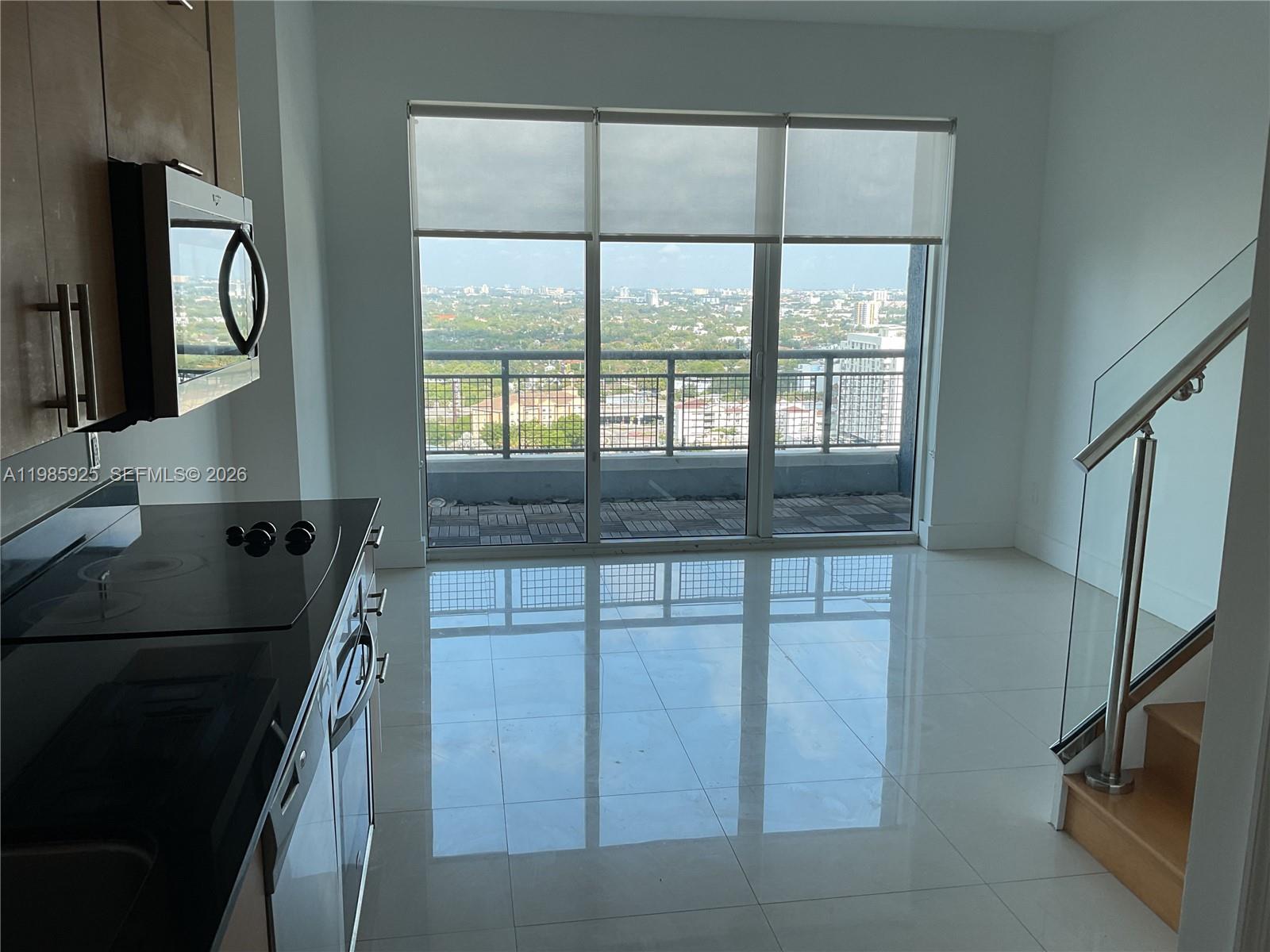 60 Southwest 13th Street, Unit 2007 Miami, FL 33130 - Photo 11 of 48