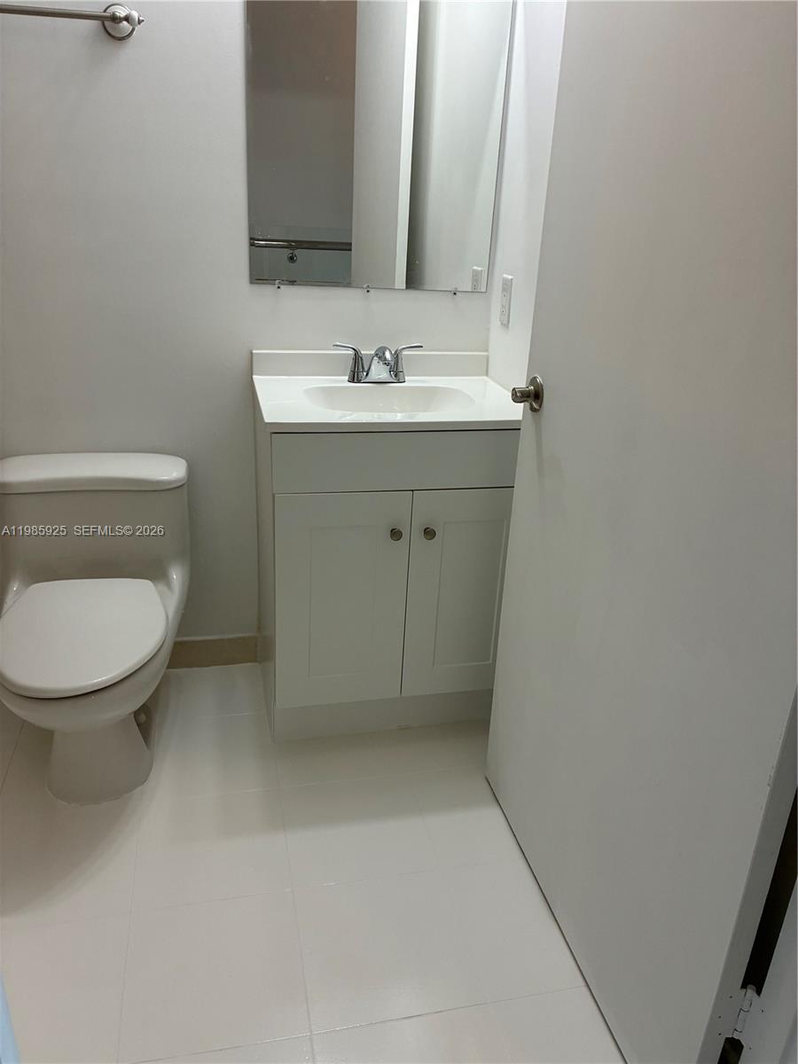 60 Southwest 13th Street, Unit 2007 Miami, FL 33130 - Photo 15 of 48