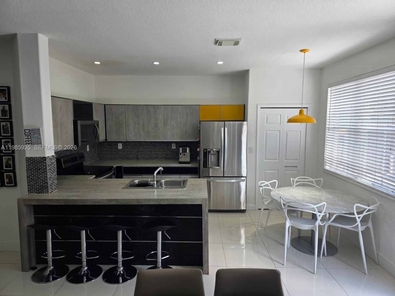 60 Southwest 13th Street, Unit 2007 Miami, FL 33130 - Photo 35 of 48