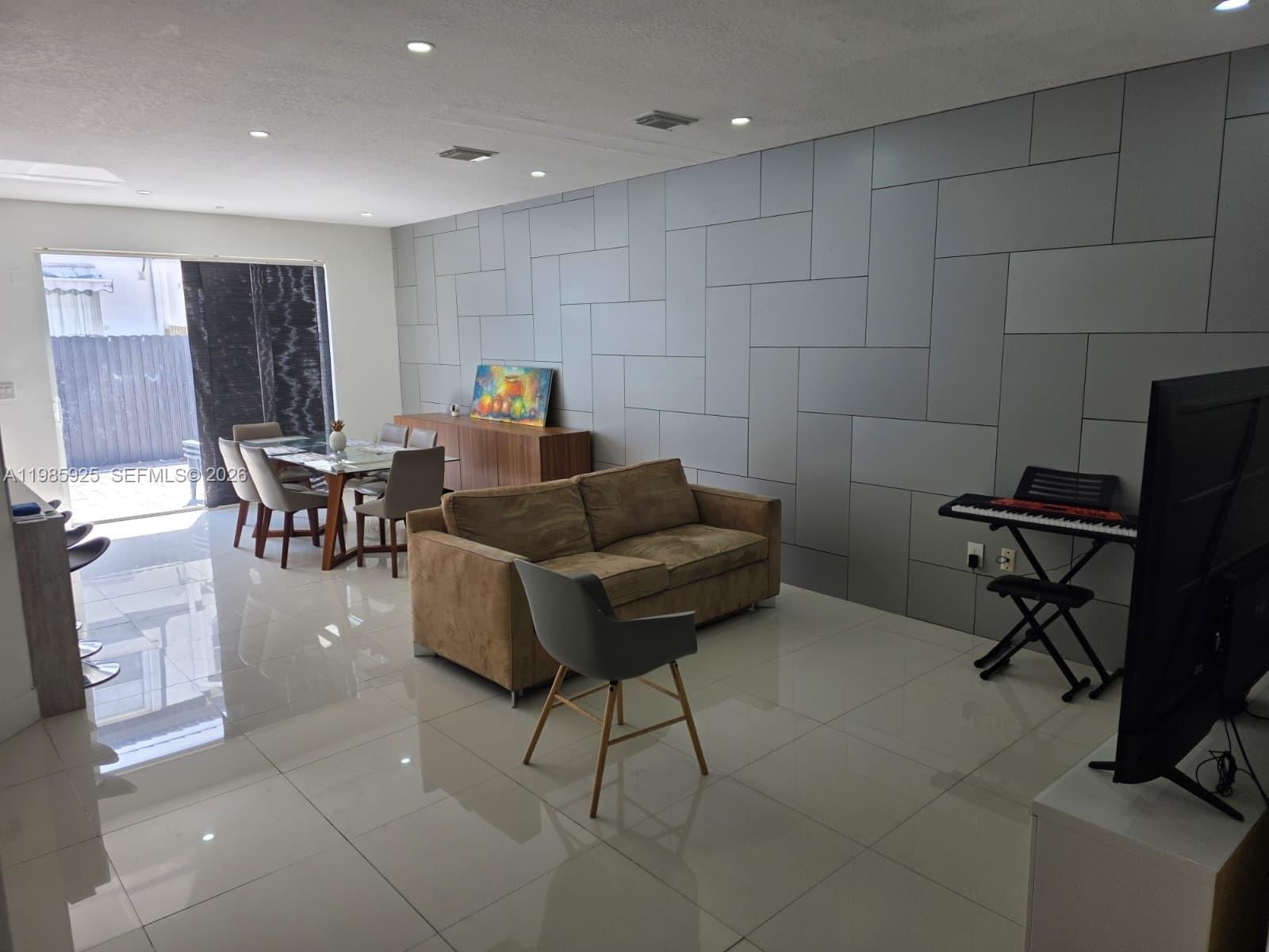 60 Southwest 13th Street, Unit 2007 Miami, FL 33130 - Photo 39 of 48