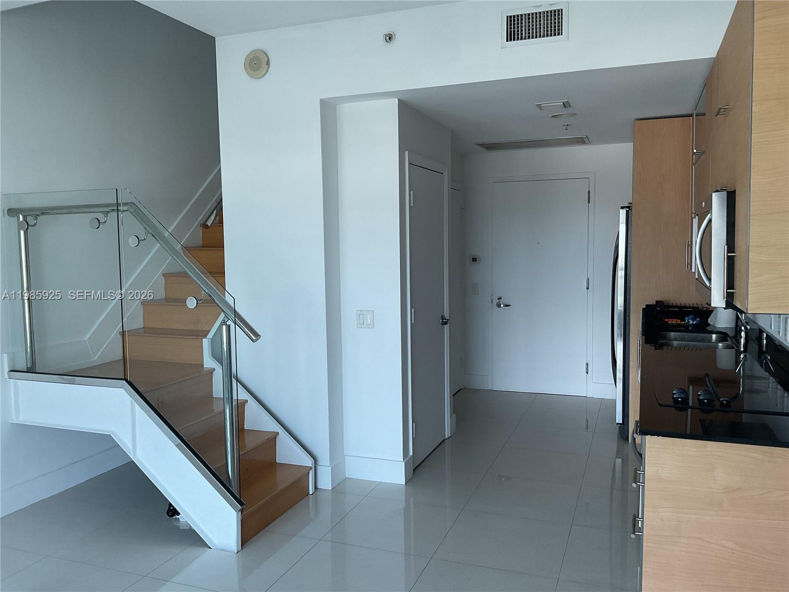 60 Southwest 13th Street, Unit 2007 Miami, FL 33130 - Photo 4 of 48