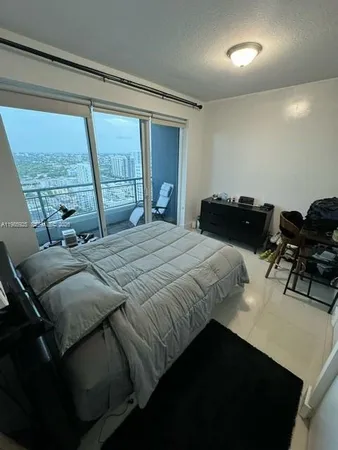 $2,800 | 60 Southwest 13th Street, Unit 2007, Miami, FL 33130