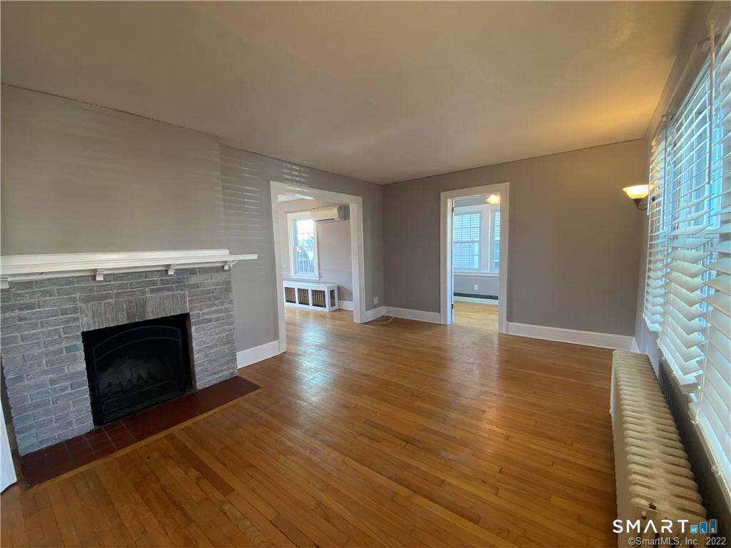 71 Fennbrook Road West Hartford, CT 06119 - Photo 5 of 27