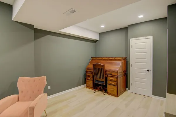 $555,000 | 21207 West 190th Terrace, Spring Hill, KS 66083