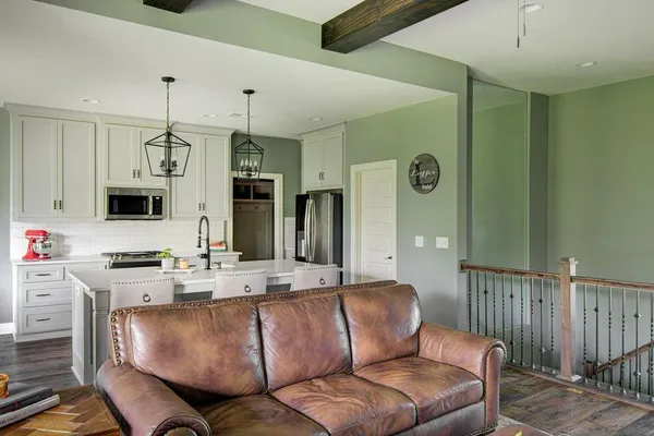 $555,000 | 21207 West 190th Terrace, Spring Hill, KS 66083