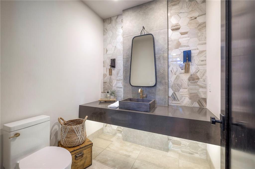 55 Hever Knoll Loch Lloyd, MO 64012 - Photo 16 of 54