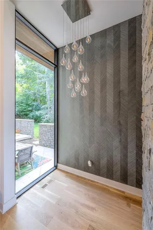 $2,700,000 | 55 Hever Knoll, Loch Lloyd, MO 64012