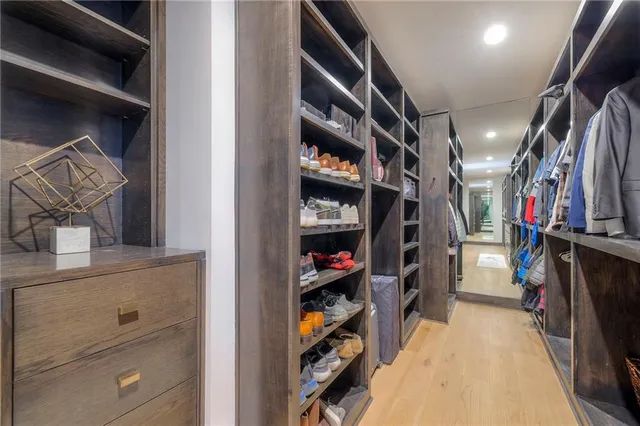 $2,750,000 | 55 Hever Knoll, Loch Lloyd, MO 64012