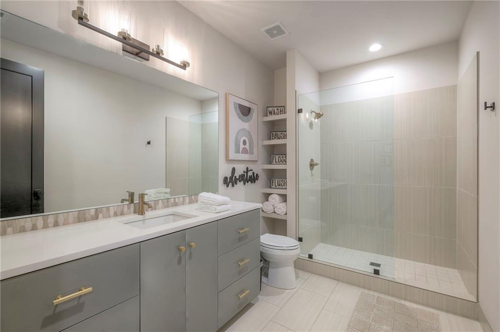 55 Hever Knoll Loch Lloyd, MO 64012 - Photo 33 of 54