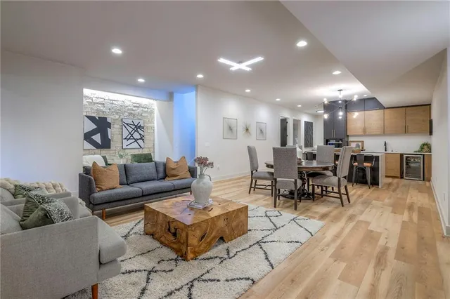 $2,750,000 | 55 Hever Knoll, Loch Lloyd, MO 64012