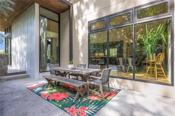 $2,700,000 | 55 Hever Knoll, Loch Lloyd, MO 64012