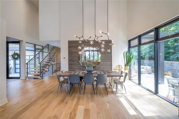 $2,700,000 | 55 Hever Knoll, Loch Lloyd, MO 64012