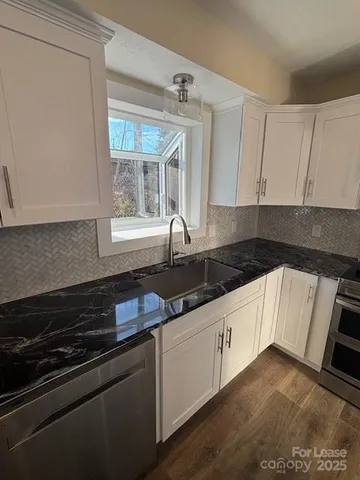 $3,200 | 232 Cedar Creek Drive, Hendersonville, NC 28792